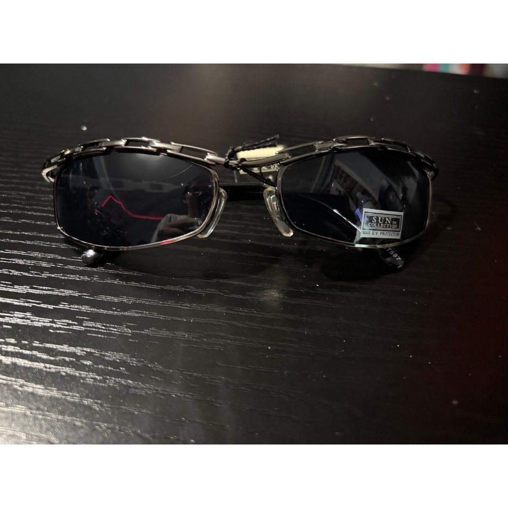 NYS Collection Sun Collection Sunglasses Gunmetal Chain Link Frame Y2K